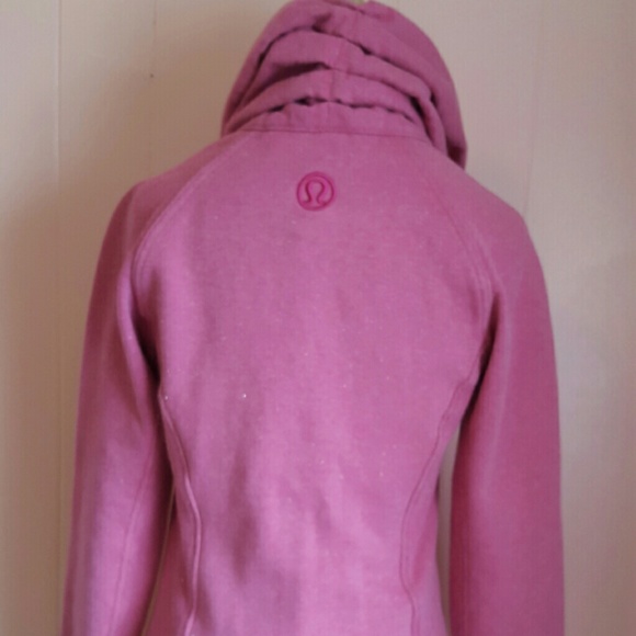 Lululemon sweater sz 4 - Picture 2 of 4