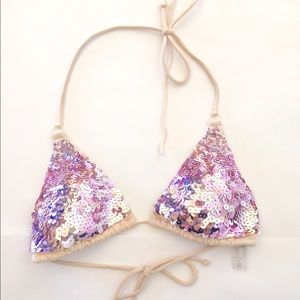 Glamorous Victoria's Secret bikini top
