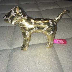Vs gold mini dog