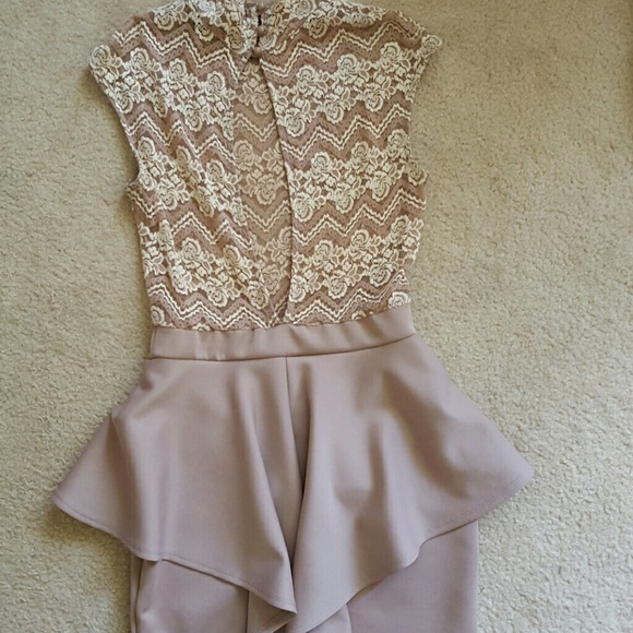 Lace peplum skirt dress - Picture 2 of 2