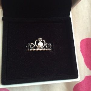 Pandora princess ring