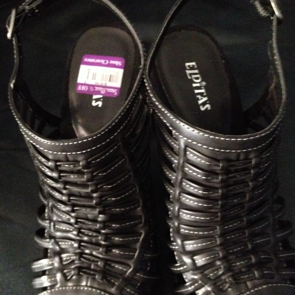 Pumps - Picture 3 of 3