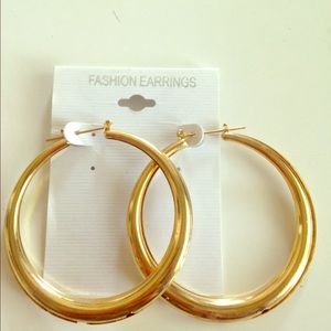 Cut earrings
