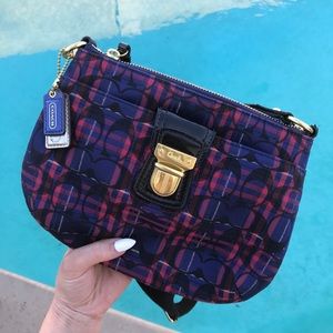 Fall Sale! 🍁 Red and Blue Coach Cross Body Bag