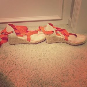 Summer time wedges