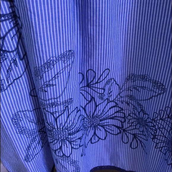 Blue and white striped strapless dress - Picture 4 of 4