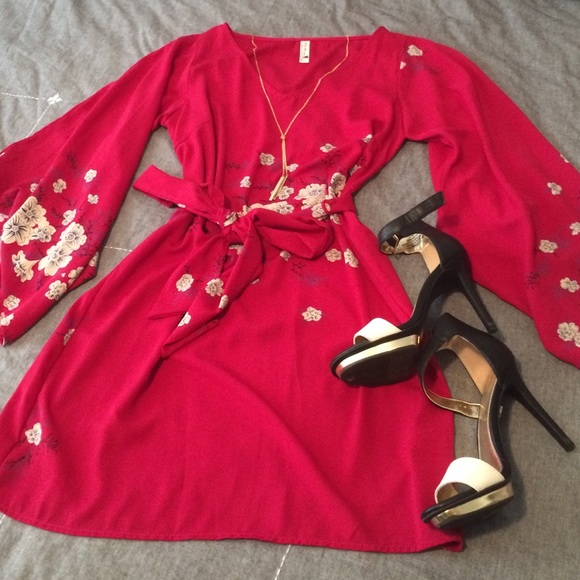 👗Pink Owl Wrap Dress