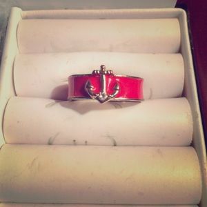 Red anchor ring