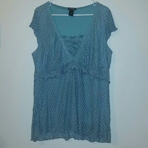 V shape Women's top size 22/24