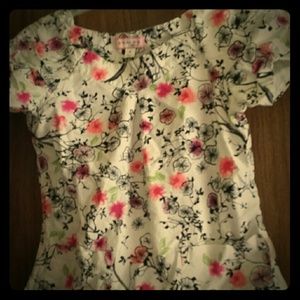 Koi Scrub top NWOT