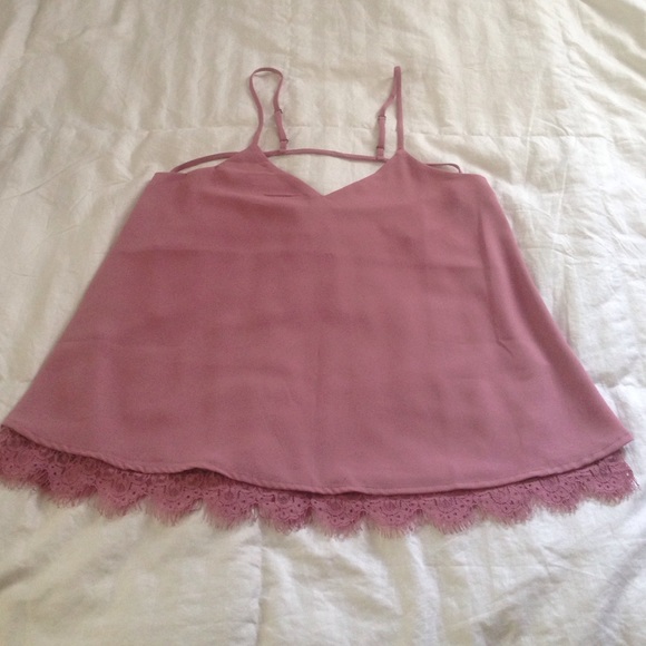 One back blouse.