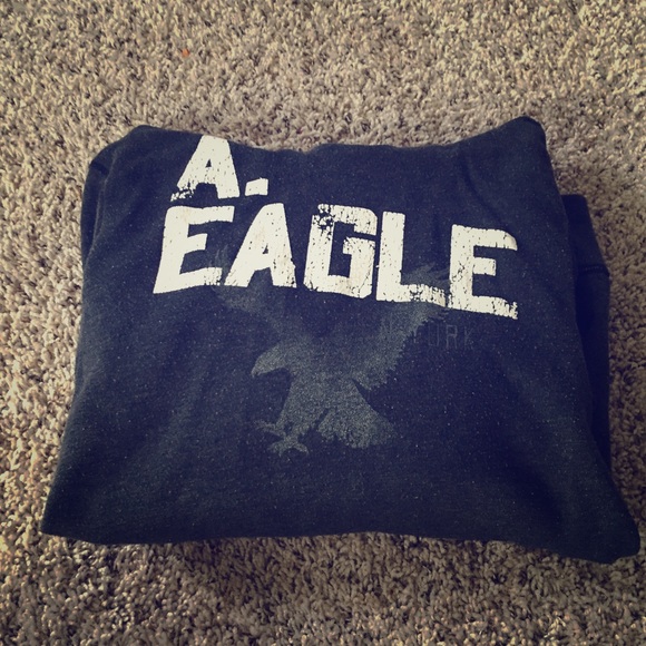 American Eagle Sweatshirt