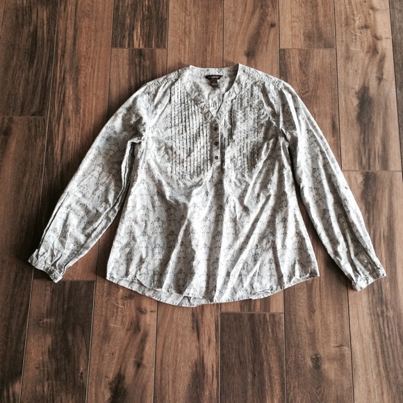Bit & Bridle Grey Floral Henley Top