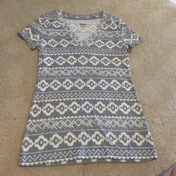 Grey and white design top