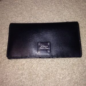 Lauren Ralph Lauren black wallet