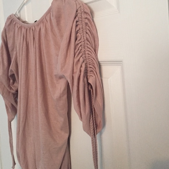 Great Top! - Picture 3 of 3