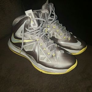 Nike LeBron 10 canary