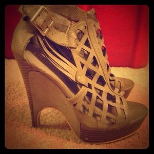 🎀 Lilian's Wedge Heels 🎀