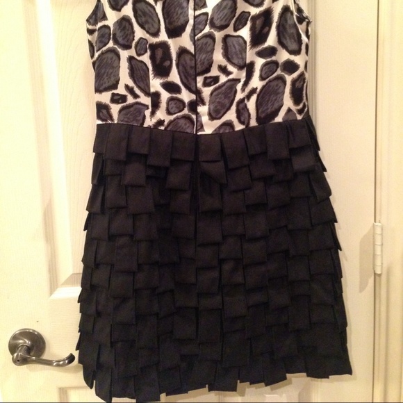 Black n Ivory boutique dress - Picture 2 of 2