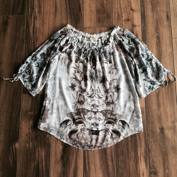 Live and Let Live Tunic Top