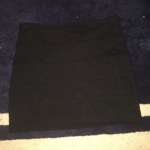 a black Aeropostale pencil skirt