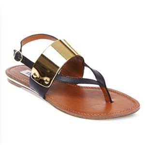 Steve Madden thong sandal