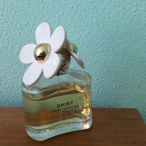 DAISY BY MARC JACOBS perfume