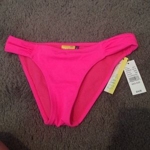 Pink bottoms!