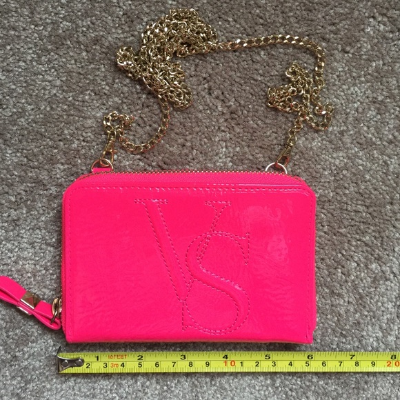 ✨SOLD✨SALE!!!VS Crossbody Purse - Picture 1 of 2
