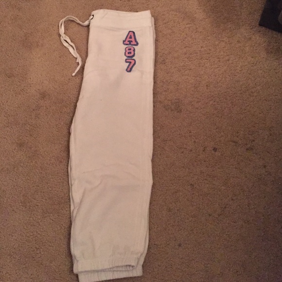 Sweats - Picture 2 of 3