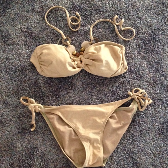 Bathing suit