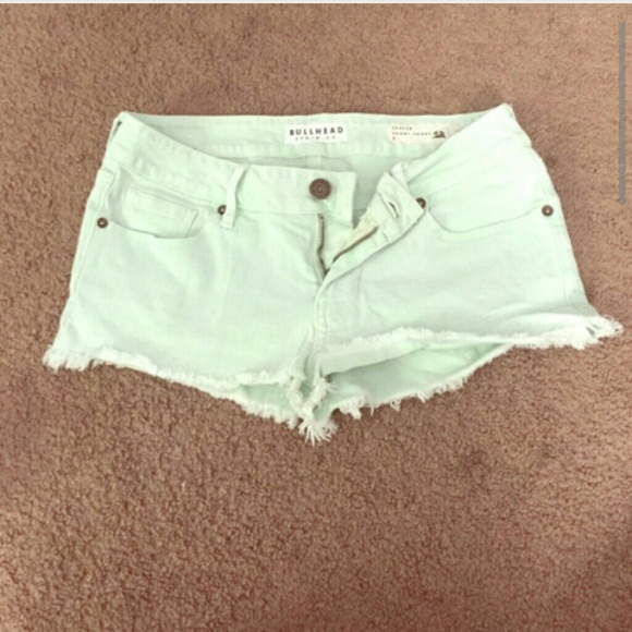 Bullhead shorts