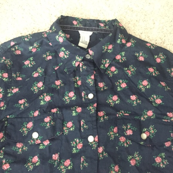 BUTTON UP FLORAL LONG SLEEVE