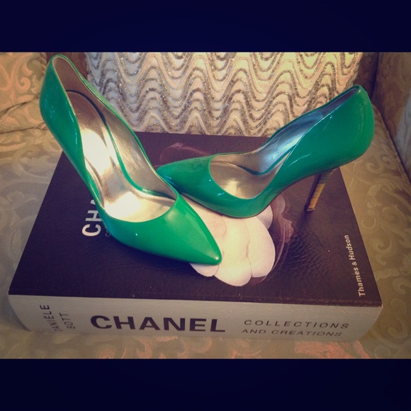 Jessica Simpson Heels