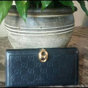 *RESERVED FOR LYDIA* Gucci Guccissima Wallet