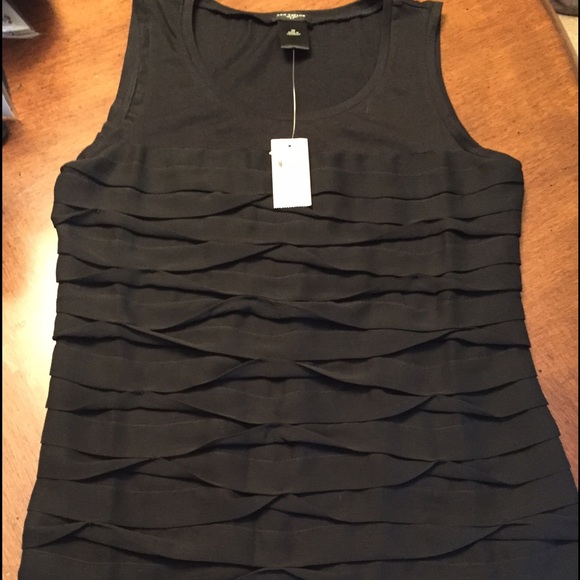 Black tiered Ann Taylor tank.