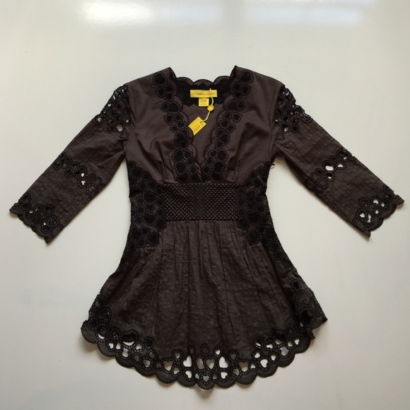 fashion top. - Picture 2 of 4