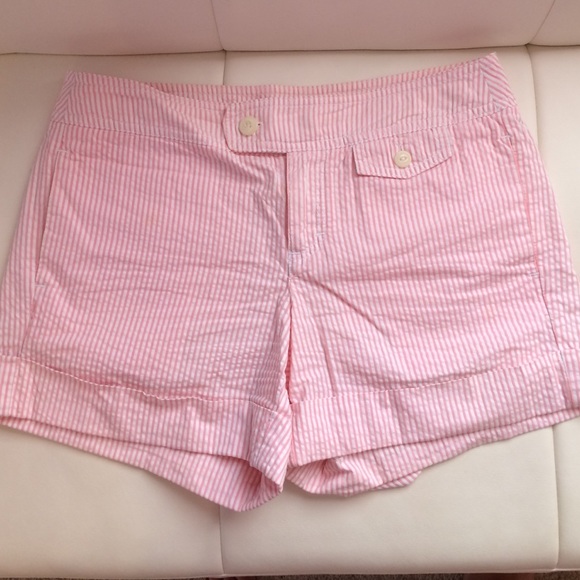 Tommy Hilfiger- pink and white shorts