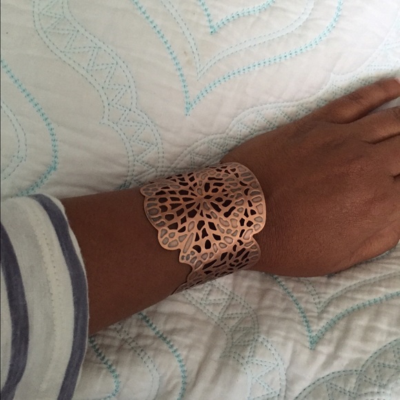 Copper tone bracelet