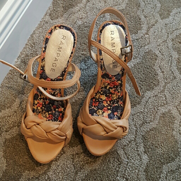 Shoes - Picture 2 of 3