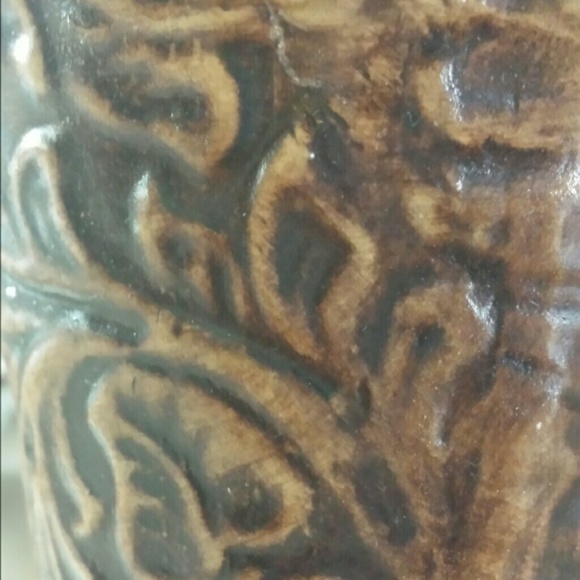 Beautiful Hand-Crafted Ceramic - Picture 1 of 4