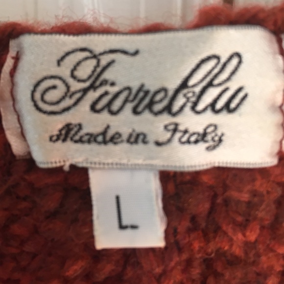 🎉SALE 🎉Rust colored sweater. Wool blend. - Picture 2 of 4