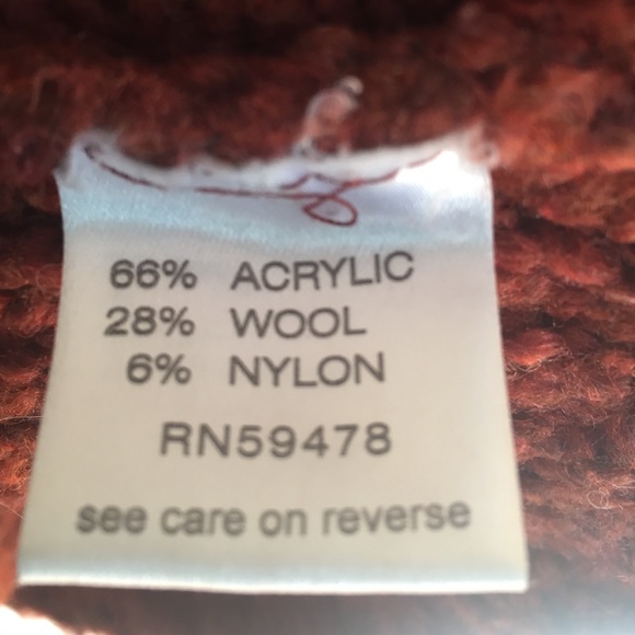 🎉SALE 🎉Rust colored sweater. Wool blend. - Picture 3 of 4