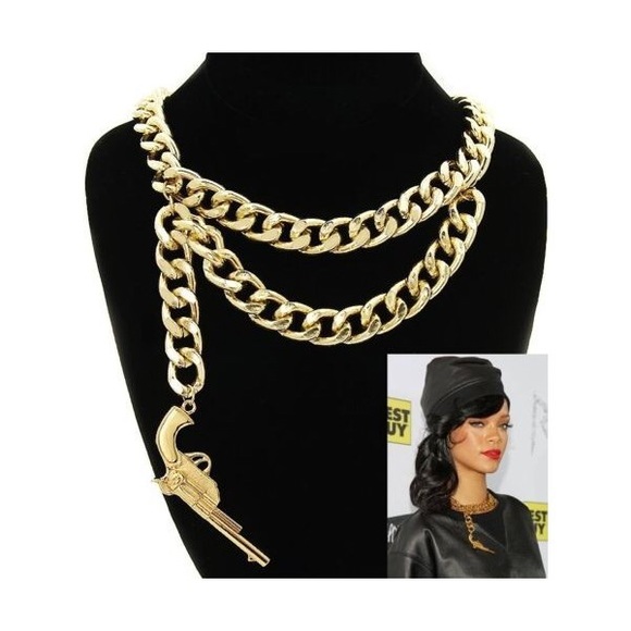 Rihanna inspired Cuban link chain