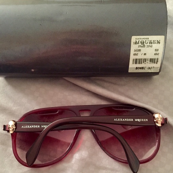 Alexander McQueen Accessories - Alexander McQueen 4179/S Aviator Skull
