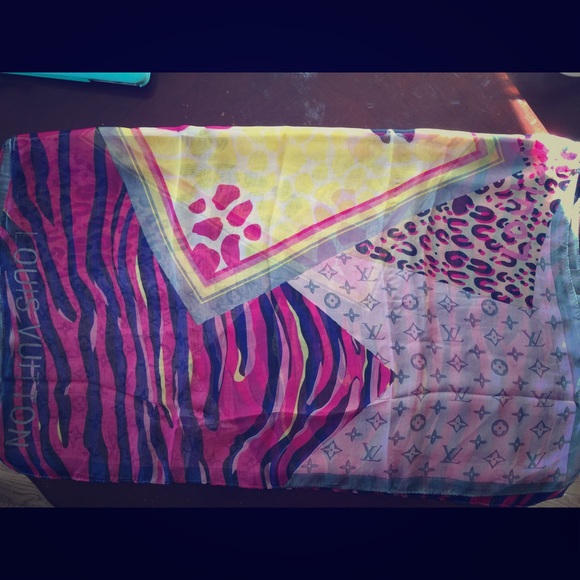 Silk scarf