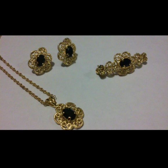 Bundle onyx gold necklace Earrings pin - Picture 1 of 2
