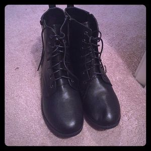 Short Combat Style Boots