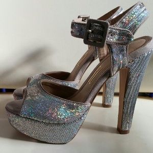 Santa Lolla platform heels 🎀HP🎀!!!💎💎💫💫