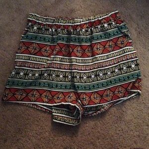 Patterned shorts